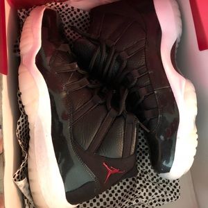 72-10 air Jordan’s xi